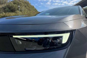 Vauxhall Astra Electric 54kWh GS Hatchback 5dr Electric Auto (156 ps)