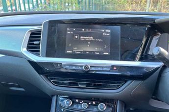 Vauxhall Grandland 1.2 Turbo SE SUV 5dr Petrol Auto Euro 6 (s/s) (130 ps)