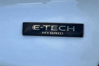 RENAULT CAPTUR 1.6 E-TECH evolution SUV 5dr Petrol Hybrid Auto Euro 6 (s/s) (14