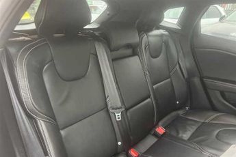 VOLVO V40 1.5 T3 R-Design Edition Hatchback 5dr Petrol Auto Euro 6 (s/s) (