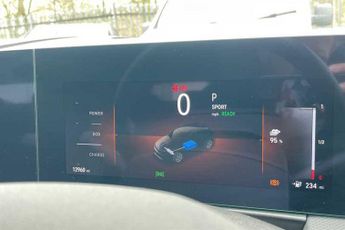 Vauxhall Astra Electric 54kWh Ultimate Hatchback 5dr Electric Auto (156 ps)