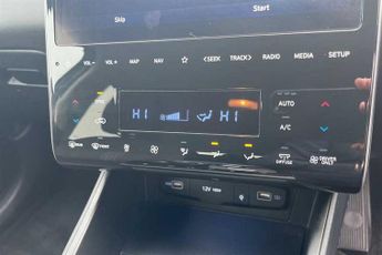 HYUNDAI TUCSON 1.6 h T-GDi 13.8kWh Premium SUV 5dr Petrol Plug-in Hybrid Auto 4