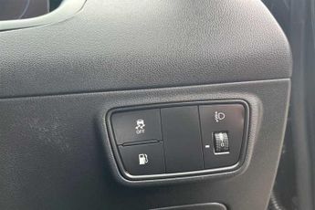 HYUNDAI TUCSON 1.6 h T-GDi 13.8kWh Premium SUV 5dr Petrol Plug-in Hybrid Auto 4