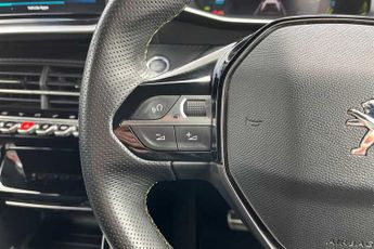 PEUGEOT E-2008 50kWh GT SUV 5dr Electric Auto (7kW Charger) (136 ps)
