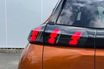 PEUGEOT E-2008 50kWh GT SUV 5dr Electric Auto (7kW Charger) (136 ps)