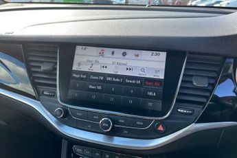 VAUXHALL ASTRA 1.4i Turbo GPF Elite Nav Hatchback 5dr Petrol Auto Euro 6 (s/s) 