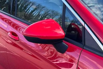 VAUXHALL ASTRA 1.4i Turbo GPF Elite Nav Hatchback 5dr Petrol Auto Euro 6 (s/s) 