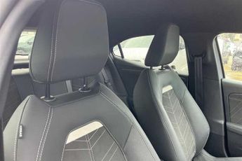 VAUXHALL MOKKA Electric 50kWh Ultimate SUV 5dr Electric Auto (136 ps)