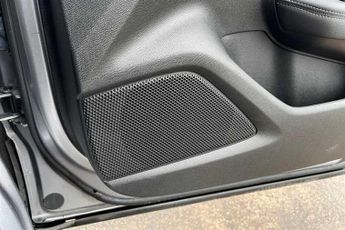 VAUXHALL MOKKA Electric 50kWh Ultimate SUV 5dr Electric Auto (136 ps)