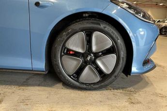 MG MG IM5 100kWh Long Range Saloon 5dr Electric Auto (407 ps)