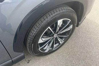 MG MG HS 1.5 T-GDI Trophy SUV 5dr Petrol DCT Euro 6 (s/s) (169 ps)