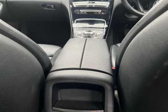 MercedeS-Benz C Class 2.1 C220d SE Saloon 4dr Diesel G-Tronic+ Euro 6 (s/s) (170 ps)