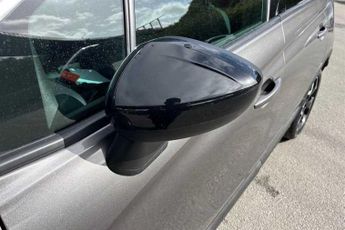 Vauxhall Crossland 1.2i Turbo (130 PS) Ultimate 5 Door Petrol SUV Automatic *** 1 O