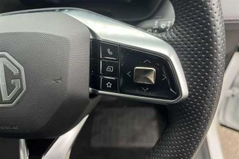 MG MG ZS 1.5 Hybrid+ (196 PS) Trophy 5 Door Petrol Hybrid SUV Automatic 
