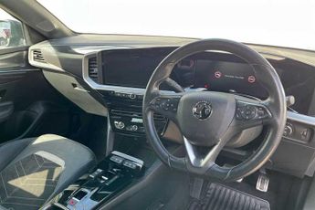 VAUXHALL MOKKA Electric 50kWh Ultimate SUV 5dr Electric Auto (136 ps)