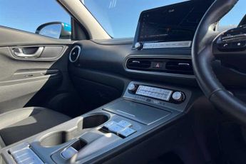 HYUNDAI KONA 64kWh Ultimate SUV 5dr Electric Auto (10.5kW Charger) (204 ps)