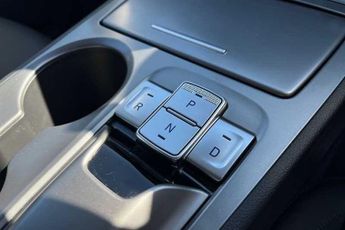 HYUNDAI KONA 64kWh Ultimate SUV 5dr Electric Auto (10.5kW Charger) (204 ps)