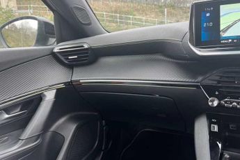 Peugeot 2008 1.2i PureTech (130 PS) GT Premium 5 Door Petrol SUV Automatic **