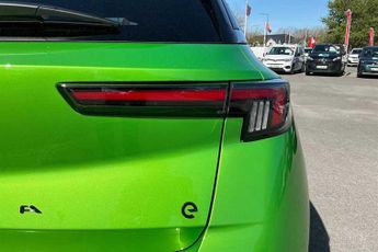 VAUXHALL MOKKA Electric 54kWh Ultimate SUV 5dr Electric Auto (Long Range) (156 ps)