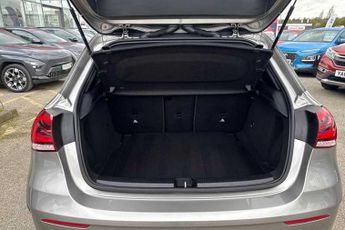 MERCEDES-BENZ A CLASS 1.3 A200 AMG Line Hatchback 5dr Petrol 7G-DCT Euro 6 (s/s) (163 