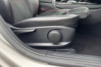 MERCEDES-BENZ A CLASS 1.3 A200 AMG Line Hatchback 5dr Petrol 7G-DCT Euro 6 (s/s) (163 
