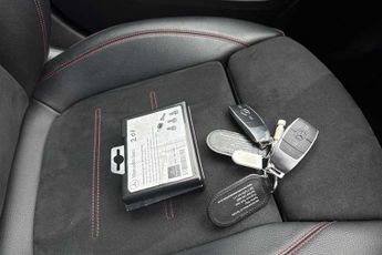 MERCEDES-BENZ A CLASS 1.3 A200 AMG Line Hatchback 5dr Petrol 7G-DCT Euro 6 (s/s) (163 