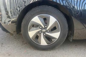 HYUNDAI IONIQ 1.6 h-GDi Premium SE Hatchback 5dr Petrol Hybrid DCT Euro 6 (s/s