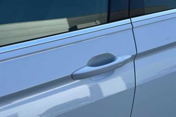 Volkswagen Tiguan 2.0 TDI R-Line SUV 5dr Diesel DSG Euro 6 (s/s) (150 ps)