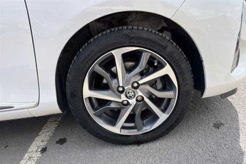 TOYOTA YARIS 1.5 VVT-h Y20 Bi-tone Hatchback 5dr Petrol Hybrid E-CVT Euro 6 (