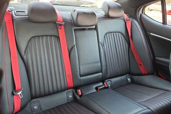 GENESIS G70 2.0T Sport Saloon 4dr Petrol Auto Euro 6 (s/s) (245 ps)