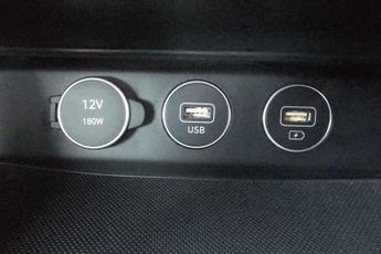 GENESIS G70 2.0T Sport Saloon 4dr Petrol Auto Euro 6 (s/s) (245 ps)