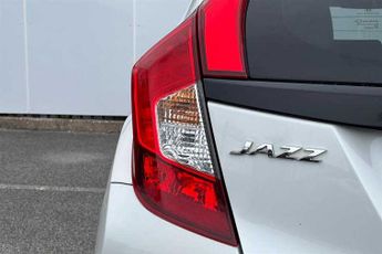 HONDA JAZZ 1.3 i-VTEC EX Navi Hatchback 5dr Petrol CVT Euro 6 (s/s) (102 ps