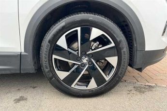 VAUXHALL GRANDLAND 1.2 Ultimate SUV 5dr Petrol Hybrid e-DCT Euro 6 (s/s) (136 ps)