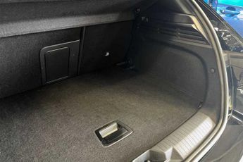 Vauxhall Astra 1.2 Turbo Ultimate Hatchback 5dr Petrol Auto Euro 6 (s/s) (130 p