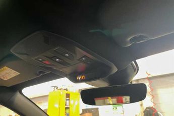 Vauxhall Astra 1.2 Turbo Ultimate Hatchback 5dr Petrol Auto Euro 6 (s/s) (130 p