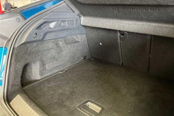 Peugeot E-3008 73kWh Allure SUV 5dr Electric Auto (210 ps)