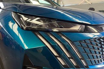 Peugeot E-3008 73kWh Allure SUV 5dr Electric Auto (210 ps)