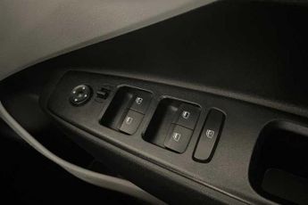 Hyundai i10 1.0 Premium Hatchback 5dr Petrol Auto Euro 6 (s/s) (67 ps)