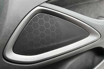 VAUXHALL CROSSLAND 1.5 Turbo D Ultimate SUV 5dr Diesel Auto Euro 6 (s/s) (120 ps)