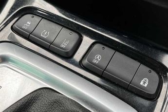 VAUXHALL CROSSLAND 1.5 Turbo D Ultimate SUV 5dr Diesel Auto Euro 6 (s/s) (120 ps)