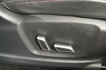 MG HS 1.5 T-GDI Trophy SUV 5dr Petrol DCT Euro 6 (s/s) (162 ps)