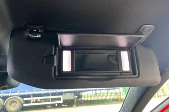 Vauxhall Astra Electric 54 kWh (156 PS) Ultimate 5 Door Electric Sports Tourer Automatic