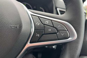 RENAULT CLIO 1.6 E-TECH Evolution Hatchback 5dr Petrol Hybrid Auto Euro 6 (s/