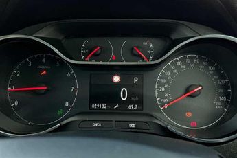 VAUXHALL CROSSLAND 1.2 Turbo Ultimate SUV 5dr Petrol Auto Euro 6 (s/s) (130 ps)
