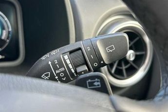 Hyundai KONA 64kWh Ultimate SUV 5dr Electric Auto (10.5kW Charger) (204 ps)