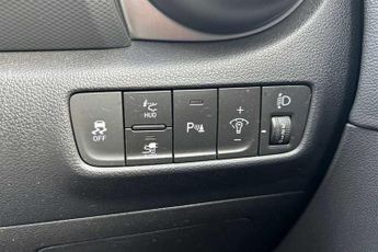 Hyundai KONA 64kWh Ultimate SUV 5dr Electric Auto (10.5kW Charger) (204 ps)