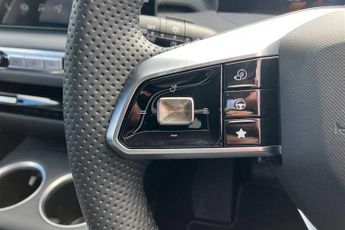 MG MG4 EV 64kWh Premium Long Range Hatchback 5dr Electric Auto (231 ps)