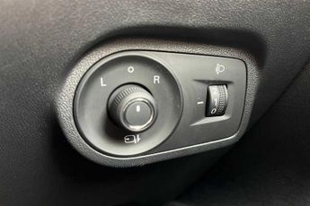 MG MG4 EV 77kWh Premium Extended Range Hatchback 5dr Electric Auto (245 ps