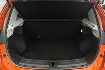 MG ZS 1.0 T-GDI Exclusive SUV 5dr Petrol Auto Euro 6 (111 ps)