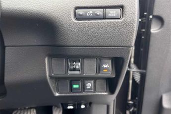 Nissan Qashqai 1.3 DIG-T N-Connecta SUV 5dr Petrol DCT Auto Euro 6 (s/s) (160 p